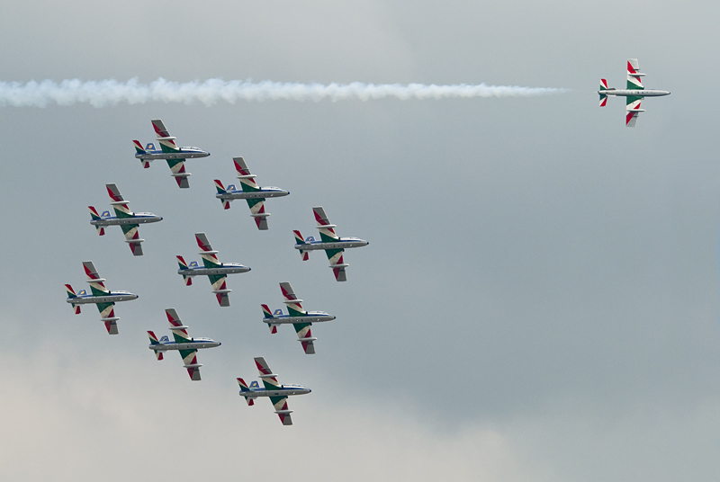 052_Fairford RIAT_Frecce Tricolori na Aermacchi MB-339 PAN.jpg